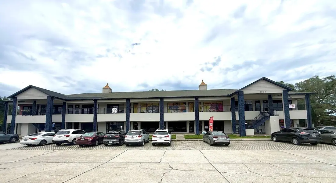1005 W BUSCH BLVD, Tampa, FL 33612