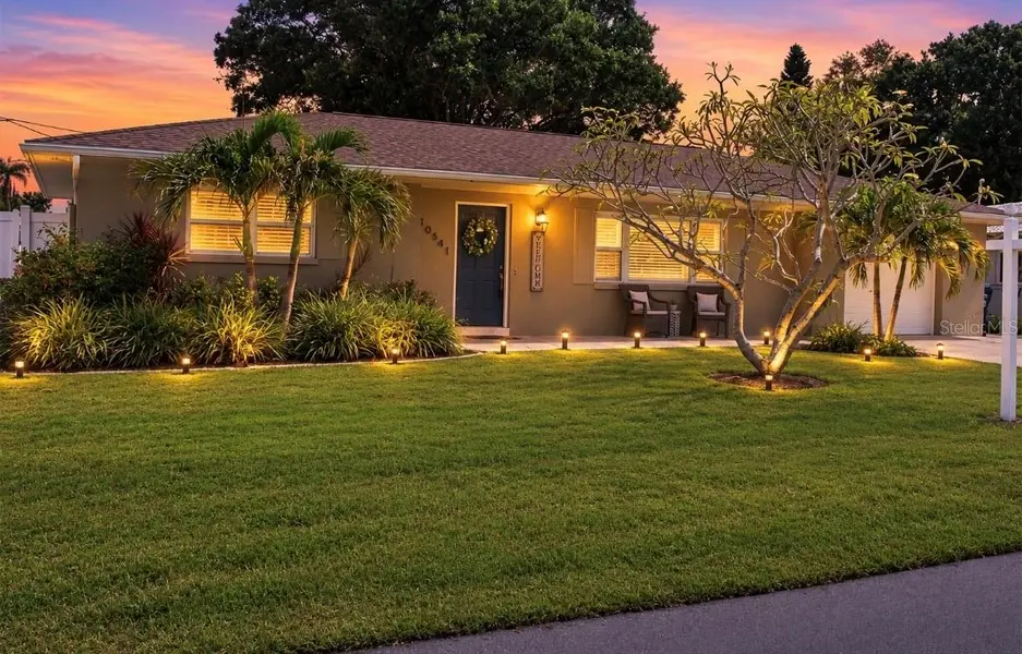 10541 86TH AVE, Seminole, FL 33772