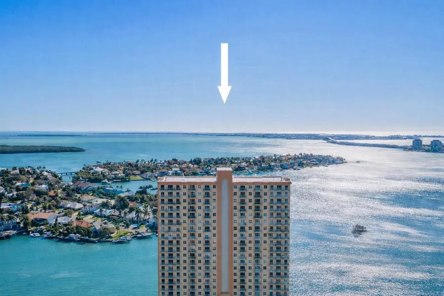 4900 BRITTANY DR S #405, St Petersburg, FL 33715