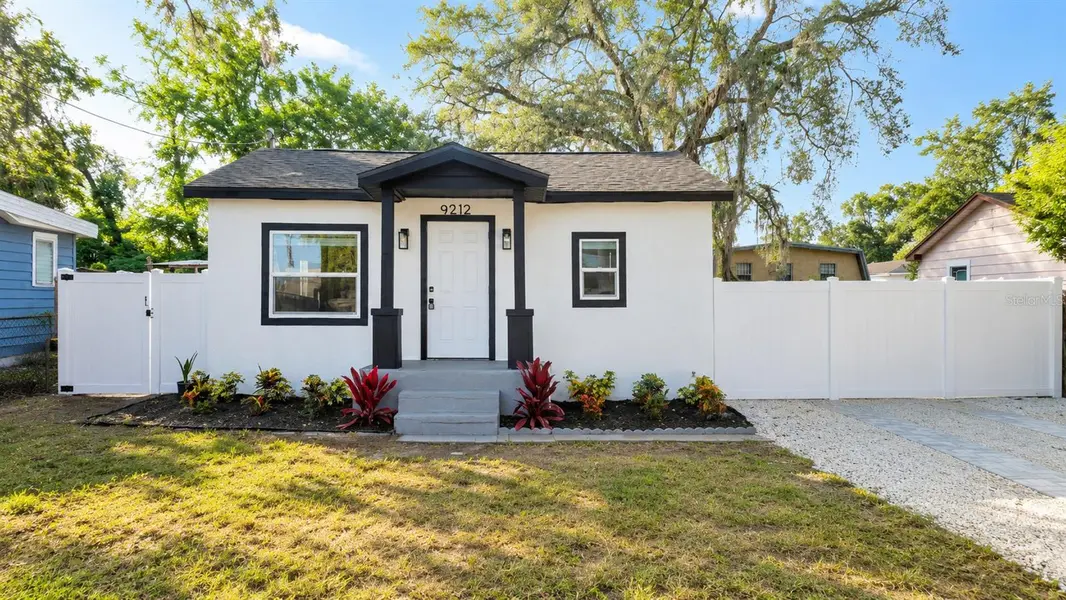 9212 N BROOKS ST, Tampa, FL 33612