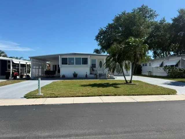 294 COLONIAL BLVD #48, Palm Harbor, FL 34684