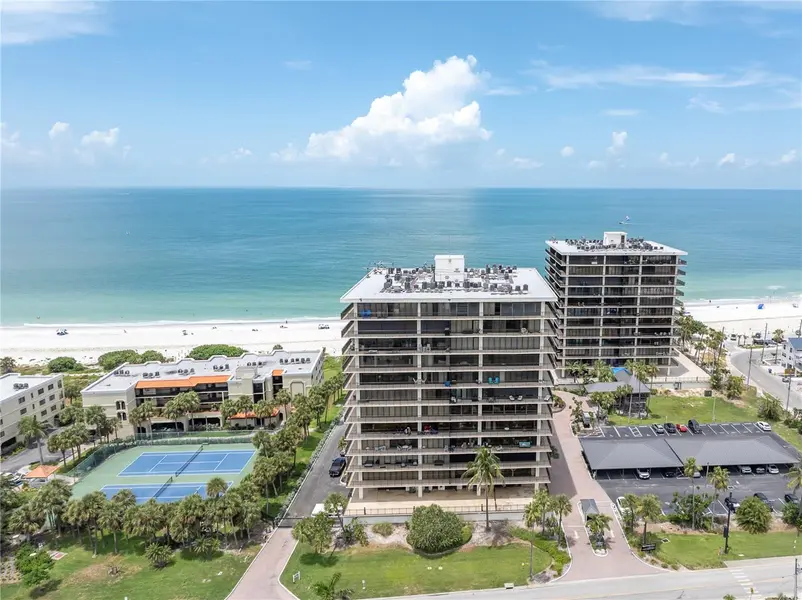 7600 BAYSHORE DR #701, Treasure Island, FL 33706