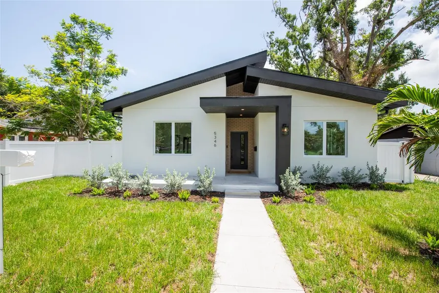 5346 2ND AVE S, St Petersburg, FL 33707