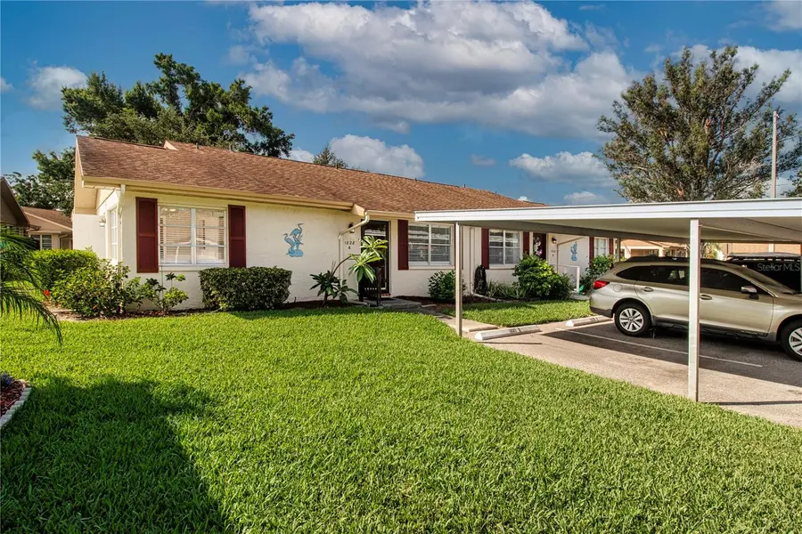 1828 FOXHUNT DR #A, Sun City Center, FL 33573