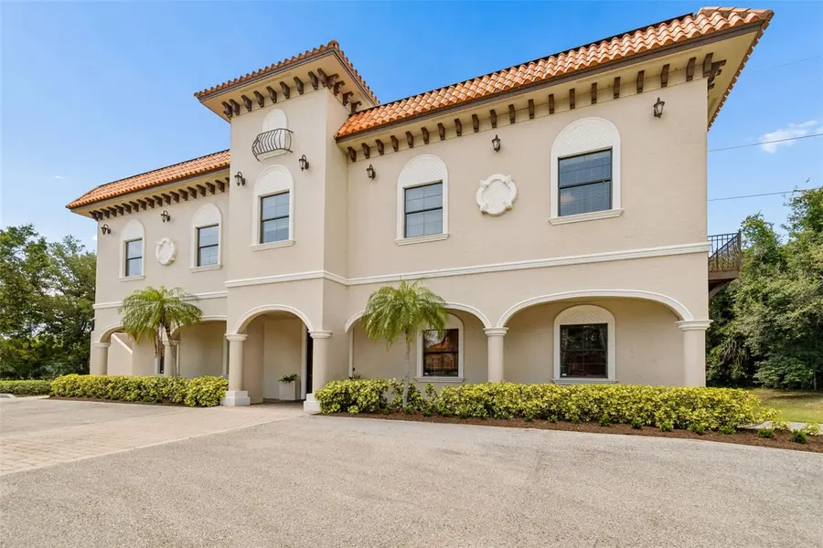 6730 W LINEBAUGH AVE, Tampa, FL 33625