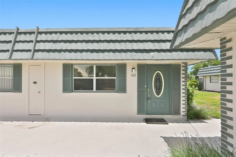 1811 BEDFORD LN #163, Sun City Center, FL 33573
