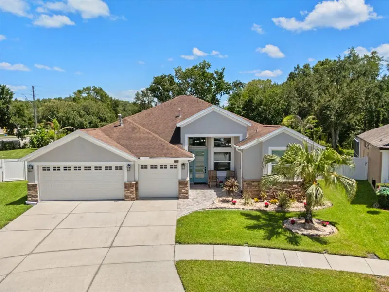 27901 SUMMER PLACE DR, Wesley Chapel, FL 33544