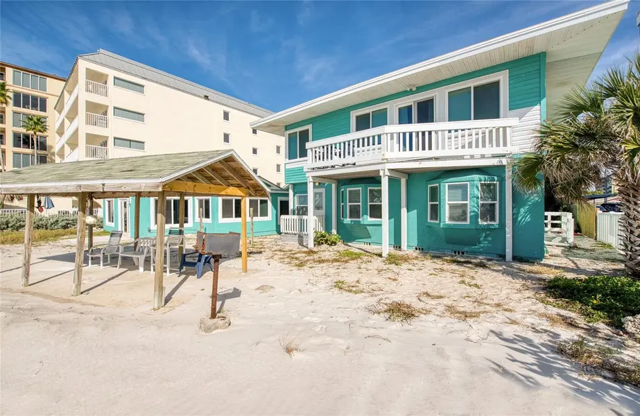 19506 GULF BLVD #4, Indian Shores, FL 33785