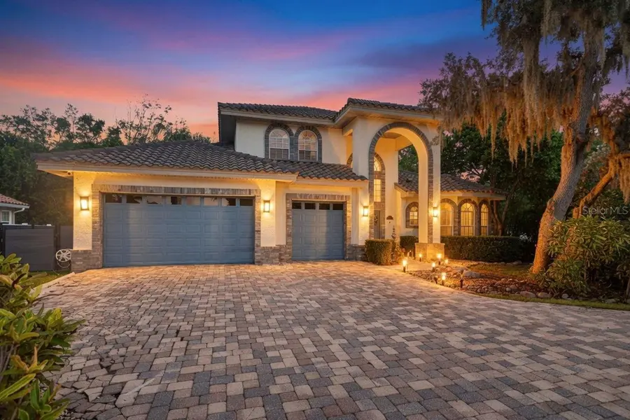 4660 LAUREL OAK LN NE, St Petersburg, FL 33703