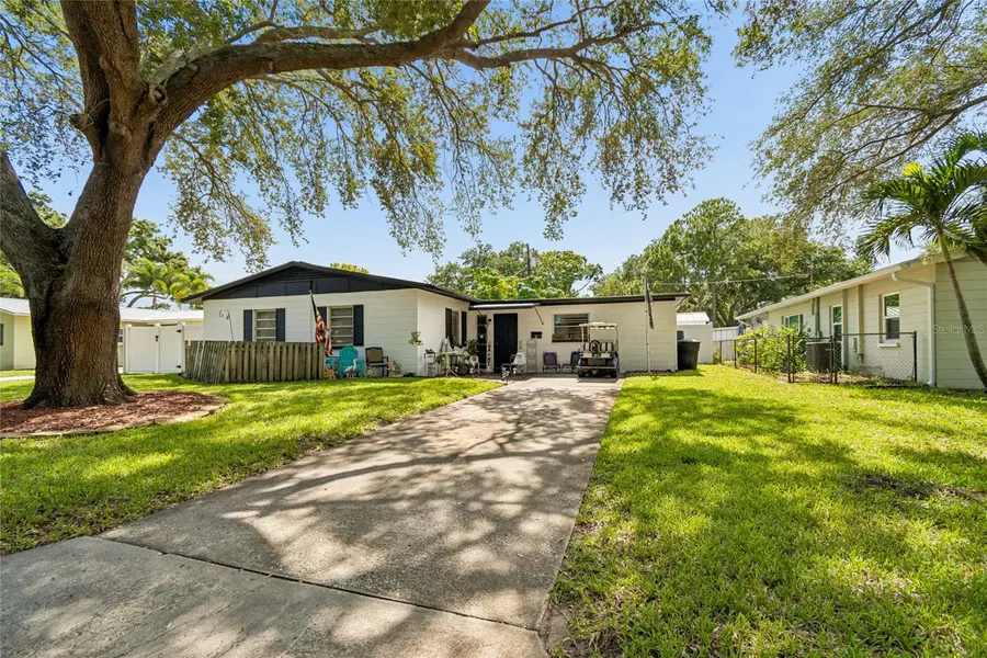 7846 12TH ST N, St Petersburg, FL 33702
