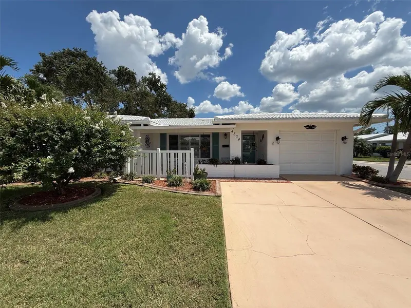 4534 101ST AVE N, Pinellas Park, FL 33782