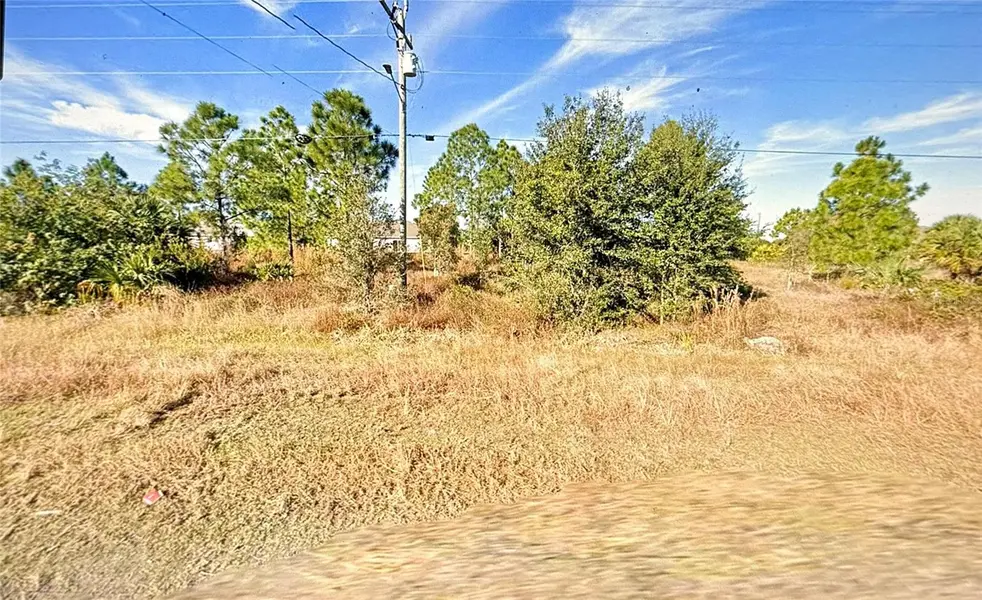 856 EISENHOWER BLVD, Lehigh Acres, FL 33974