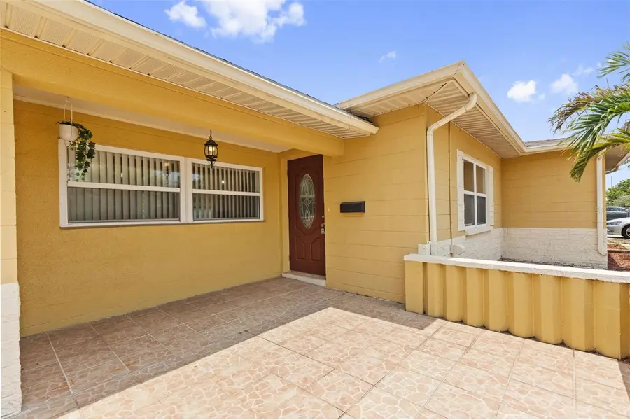 3663 22ND AVE N, St Petersburg, FL 33713