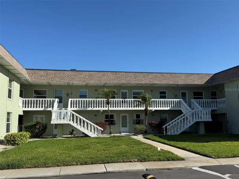 1250 S PINELLAS AVE #802, Tarpon Springs, FL 34689