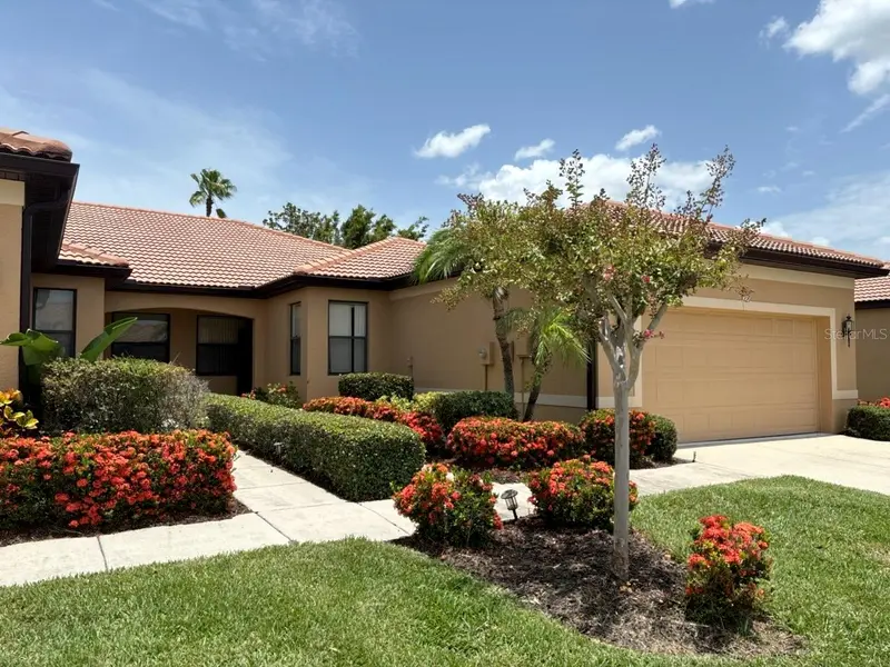 229 SHELL FALLS DR, Apollo Beach, FL 33572