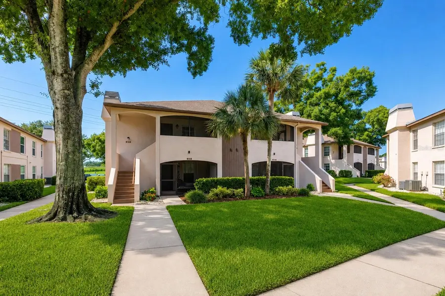 2981 BONAVENTURE CIR #202, Palm Harbor, FL 34684