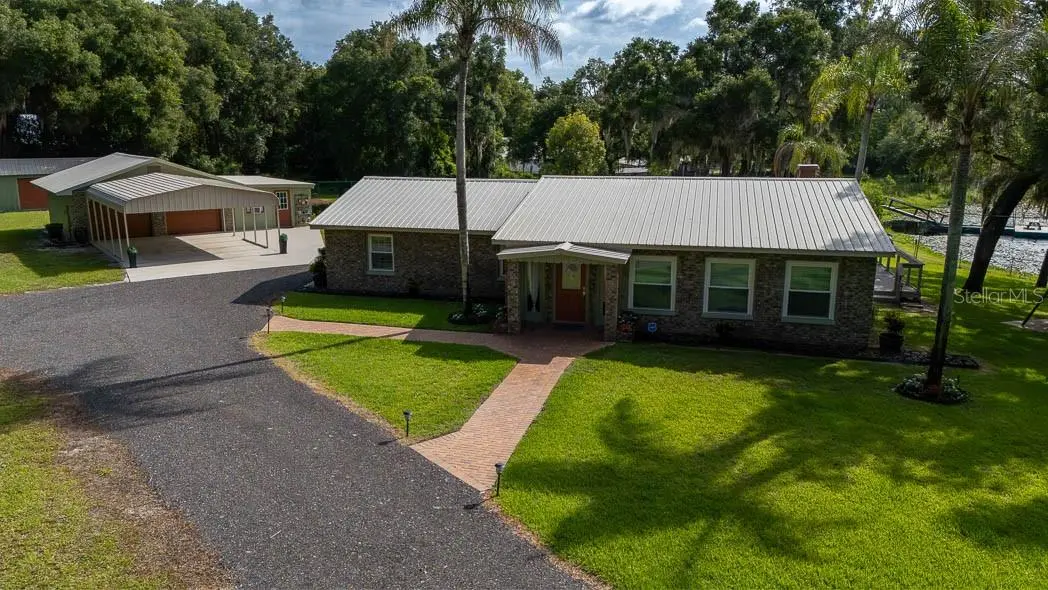 210 WESTLAKE DR, Lake Helen, FL 32744