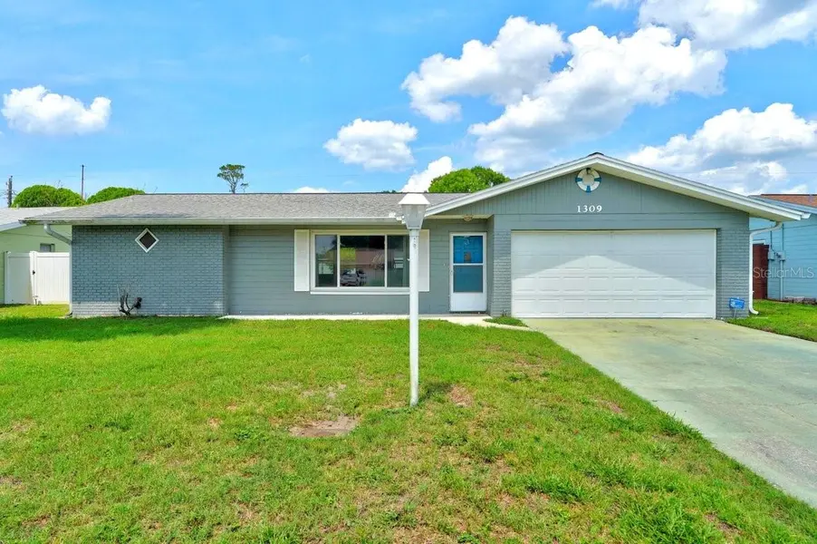 1309 SUWANEE RD, Daytona Beach, FL 32114