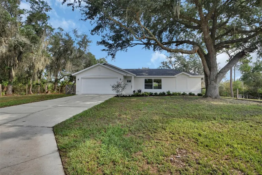 1251 SEMINOLE DR, De Leon Springs, FL 32130