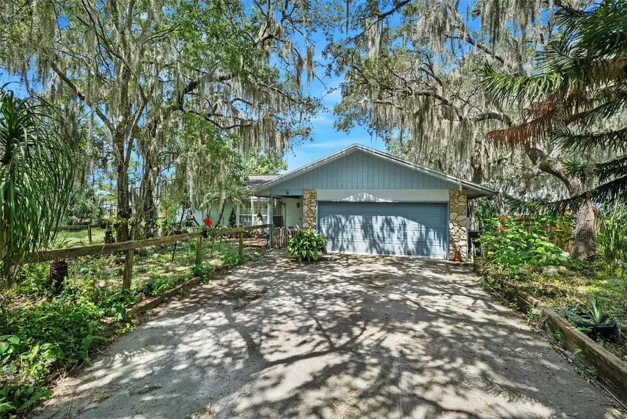 2372 MITCHELL ISLAND RD, Deltona, FL 32738