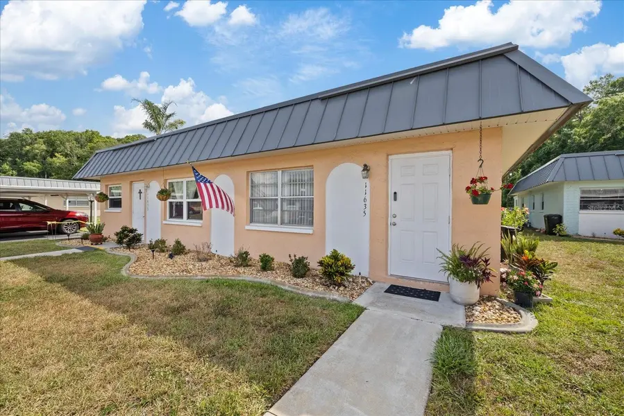 11635 BAYONET LN #B, New Port Richey, FL 34654