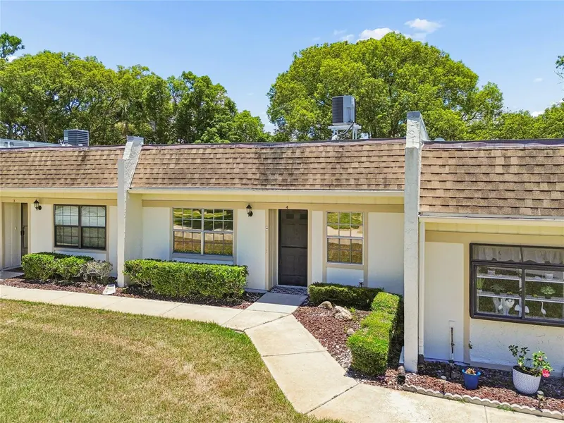 11340 CARRIAGE HILL DR #4, Port Richey, FL 34668