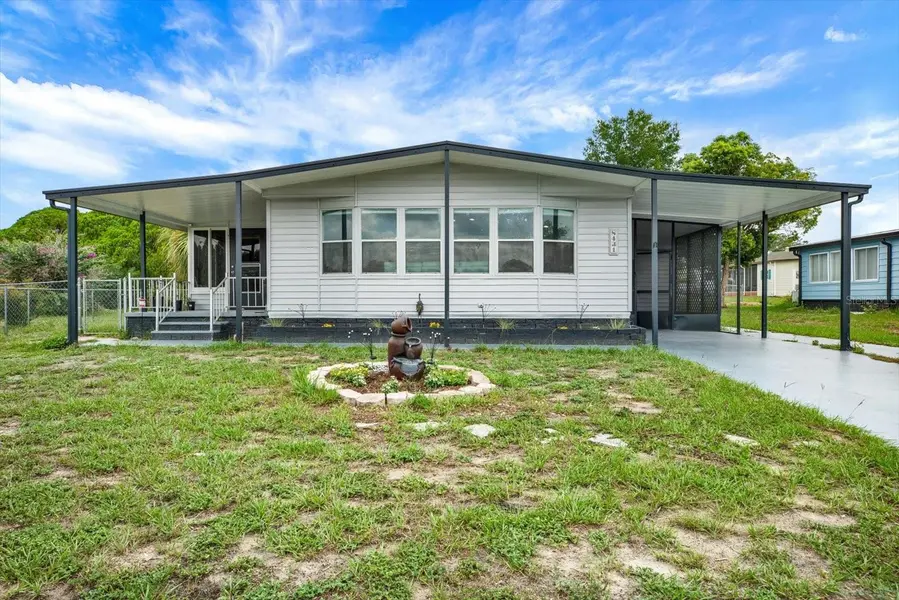 8431 MOONLIGHT AVE, Brooksville, FL 34613