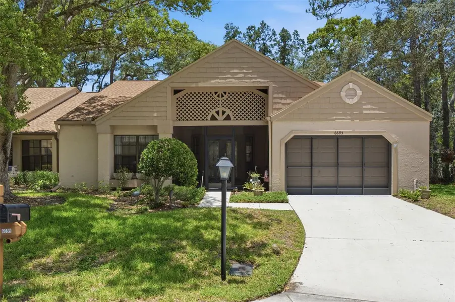 6695 PIN OAK CT, Spring Hill, FL 34606