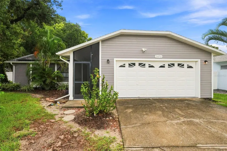 2475 GULFBREEZE CIR, Palm Harbor, FL 34683