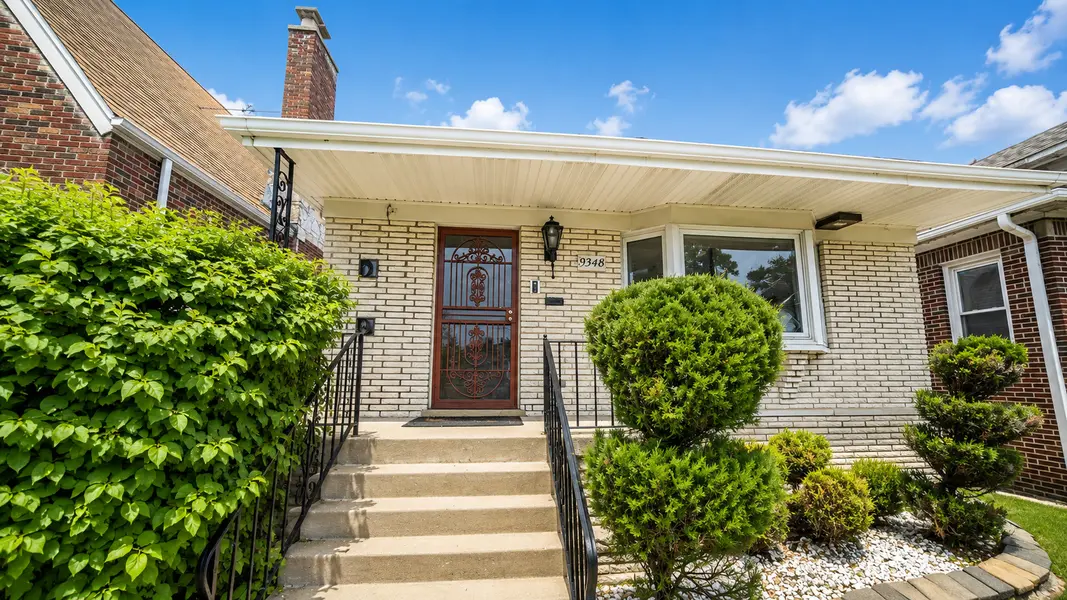 9348 S Michigan AVE, Chicago, IL 60619