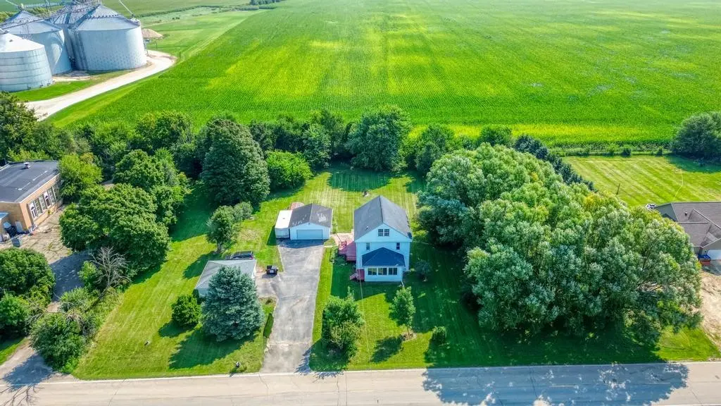 27564 Esmond RD, Esmond, IL 60129
