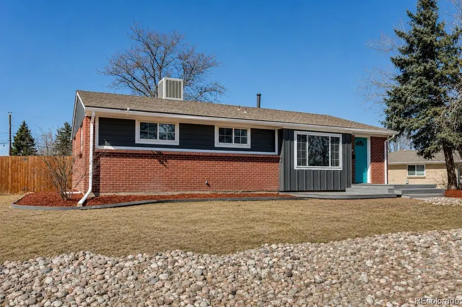 6733 S Ash WAY, Littleton, CO 80122