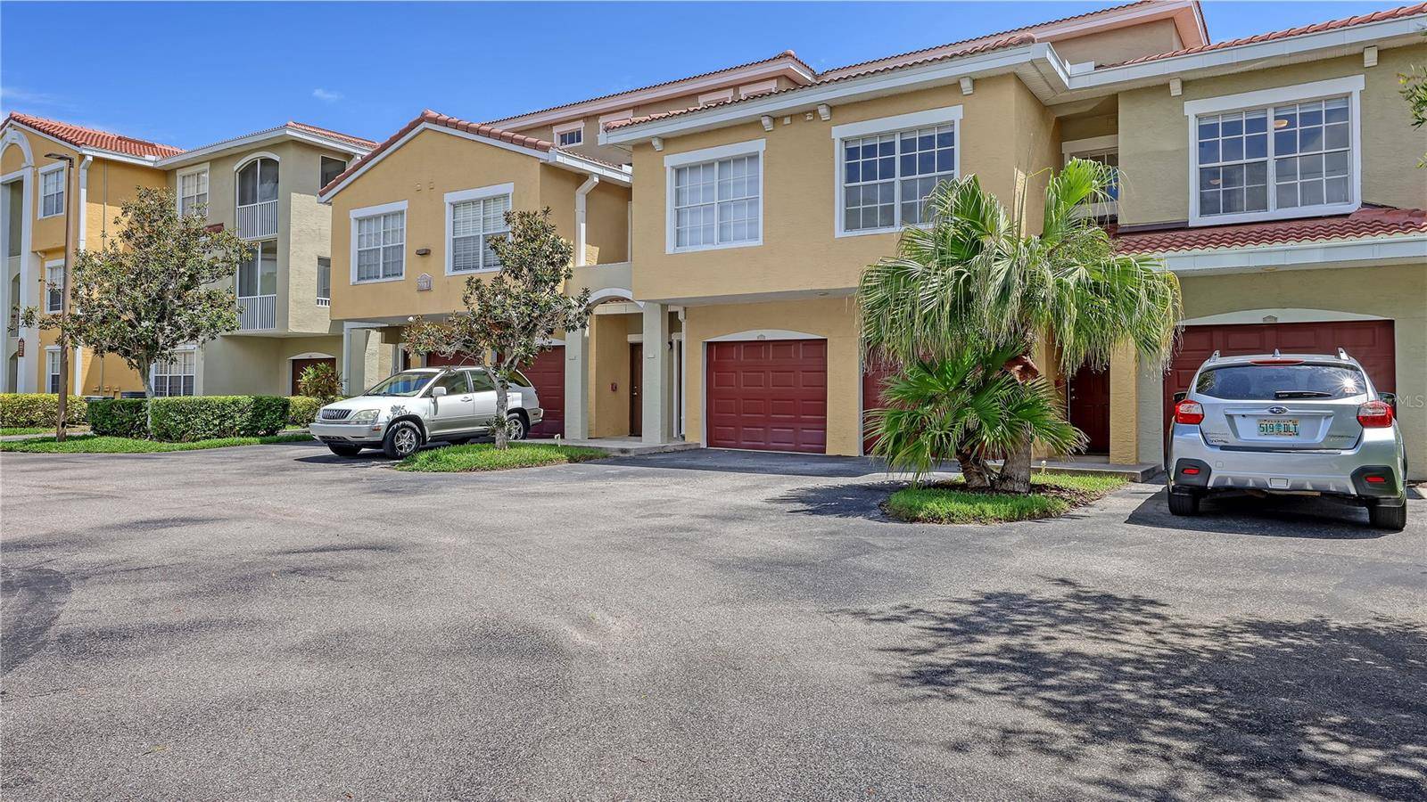 5551 BENTGRASS DR #11-117, Sarasota, FL 34235