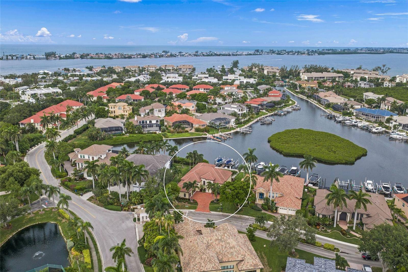 4110 COMMODORE BLVD, Cortez, FL 34215