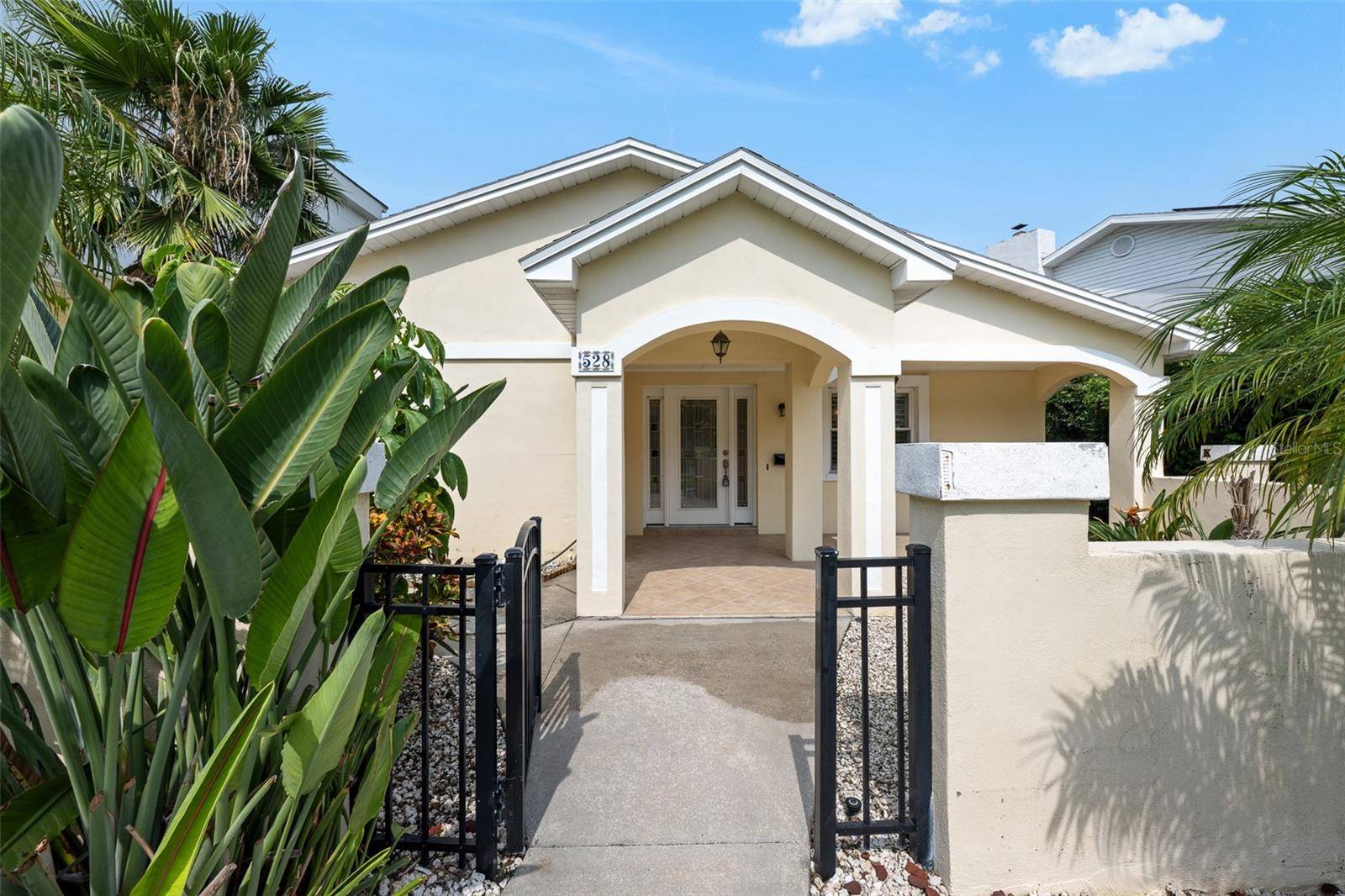 528 LUCERNE AVE, Tampa, FL 33606