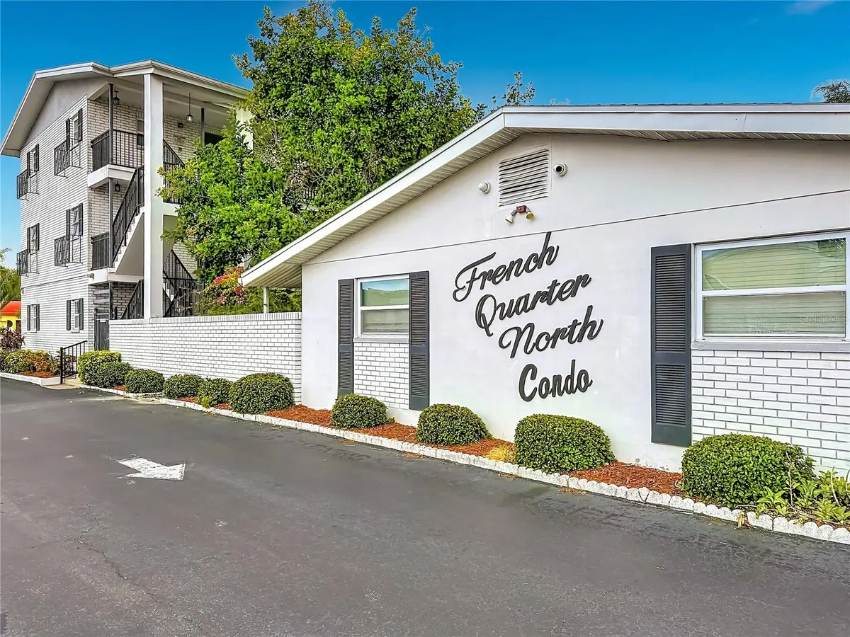 4050 4TH ST N #304, St Petersburg, FL 33703