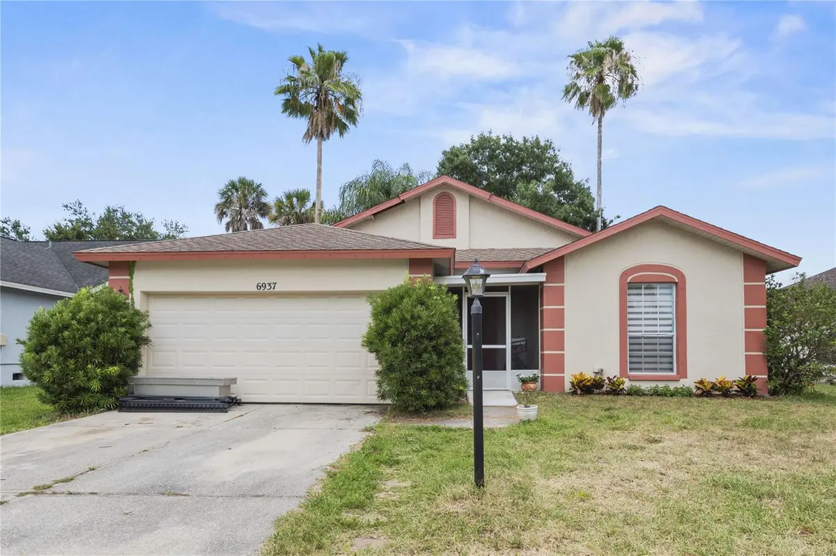 6937 42ND CT E, Sarasota, FL 34243
