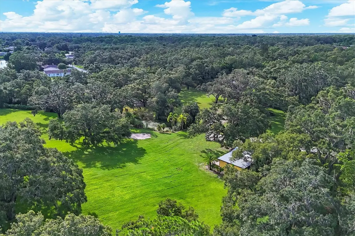 3348 ALAMO LN, Sarasota, FL 34235