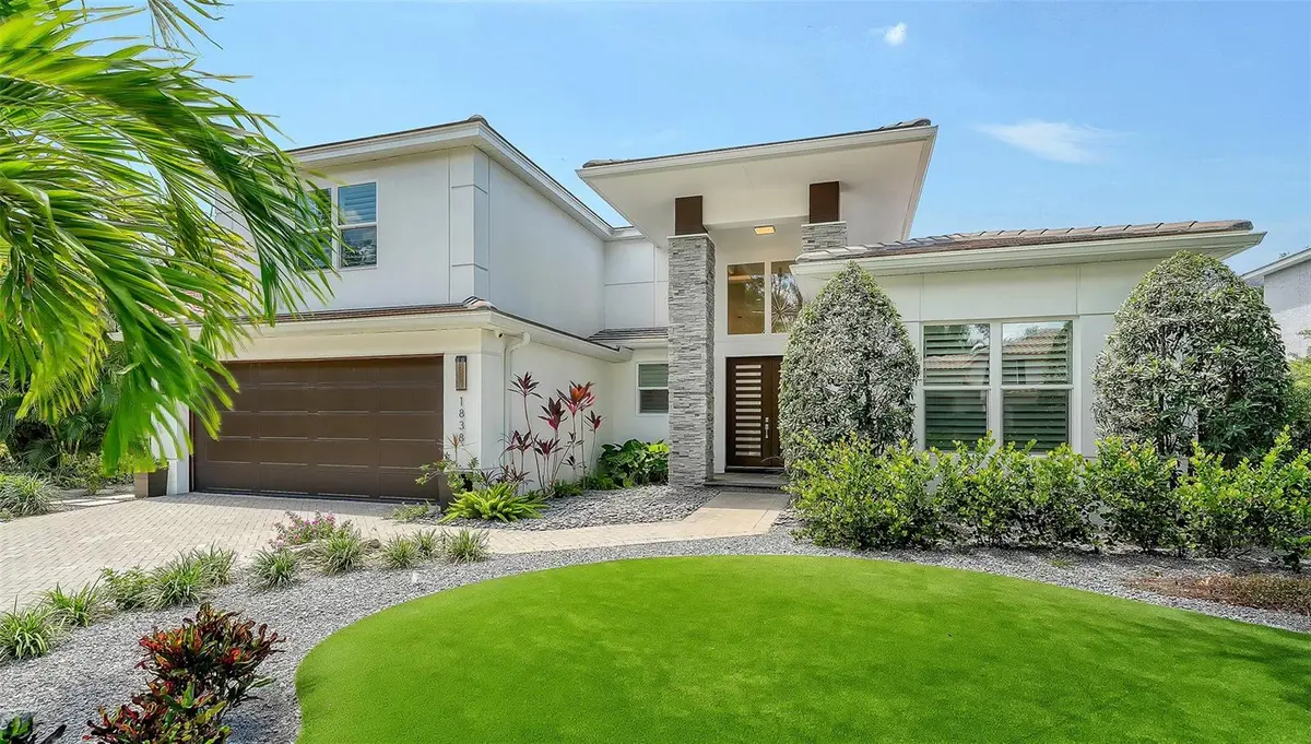 1838 OLEANDER ST, Sarasota, FL 34239