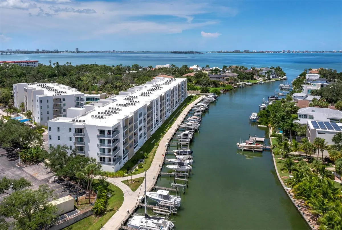 1703 N TAMIAMI TRL #306, Sarasota, FL 34234