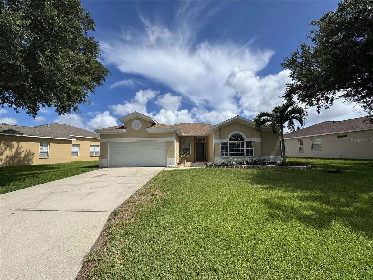 4815 50TH AVE W, Bradenton, FL 34210
