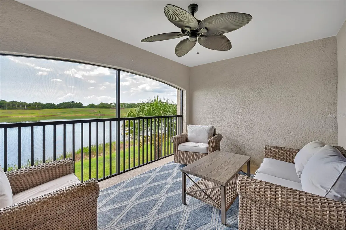 5577 PALMER CIR #201, Bradenton, FL 34211