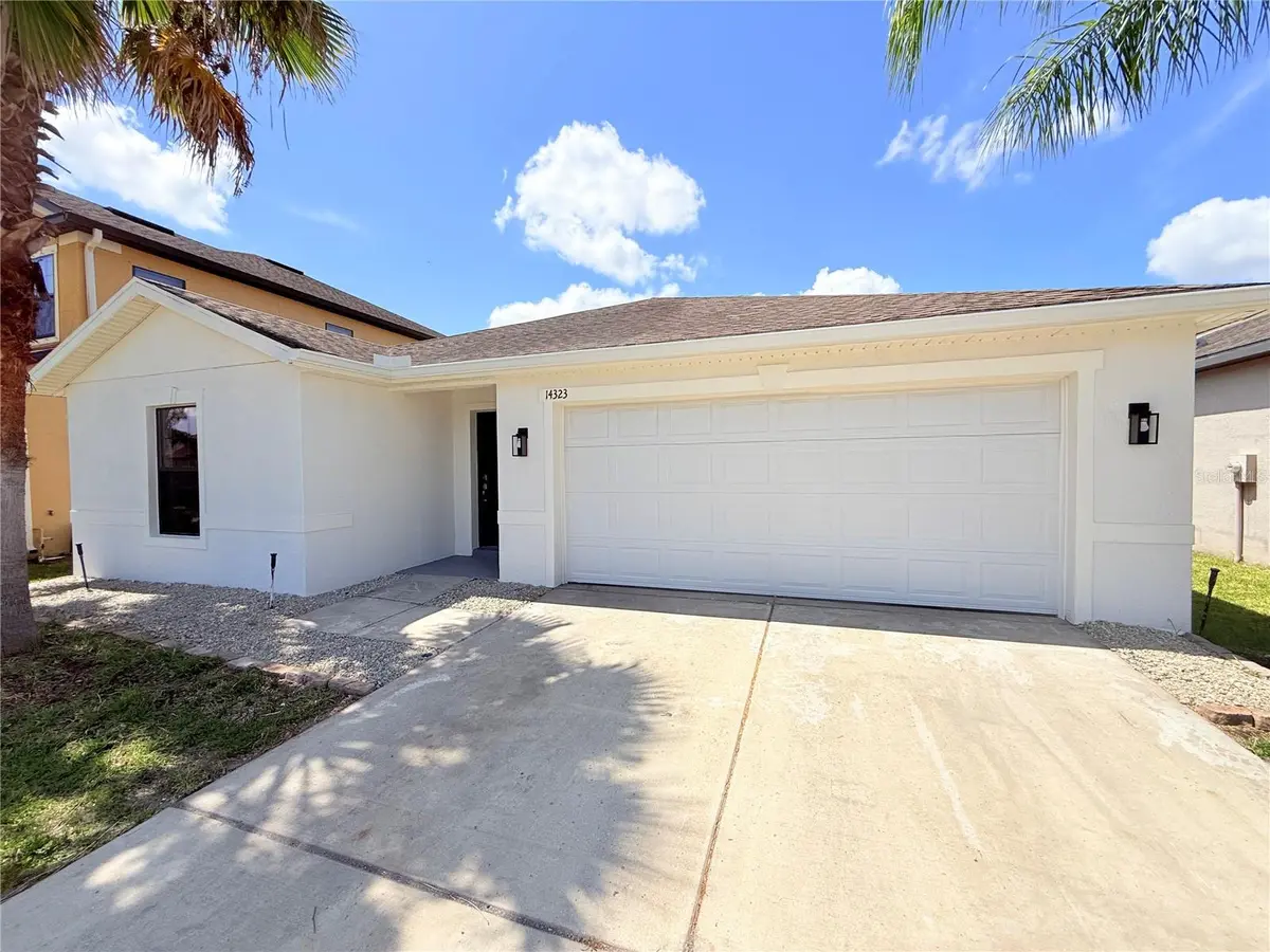 14323 HADDON MIST DR, Wimauma, FL 33598