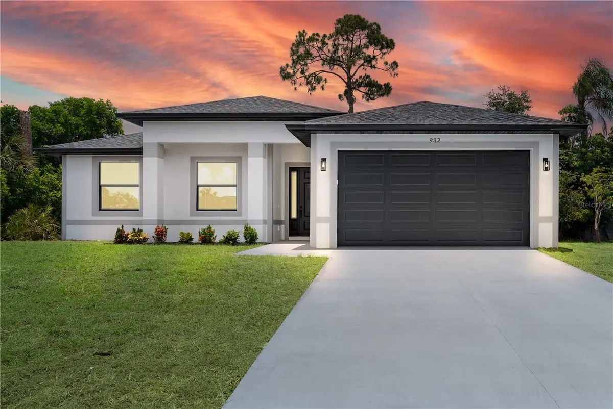 923 CUMBERLAND RD, Venice, FL 34293
