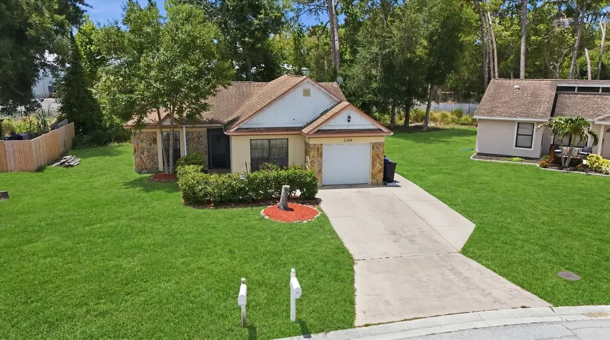2108 E 56TH AVENUE TER, Bradenton, FL 34203