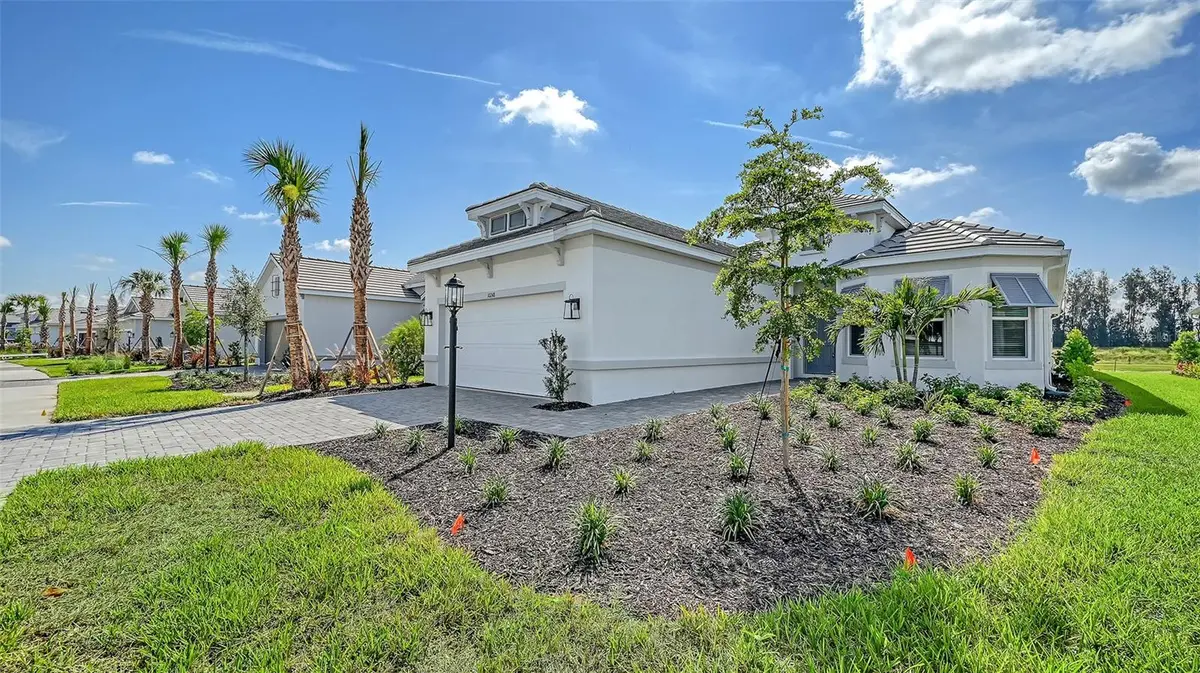 10248 SILENT NIGHT LN, Sarasota, FL 34241