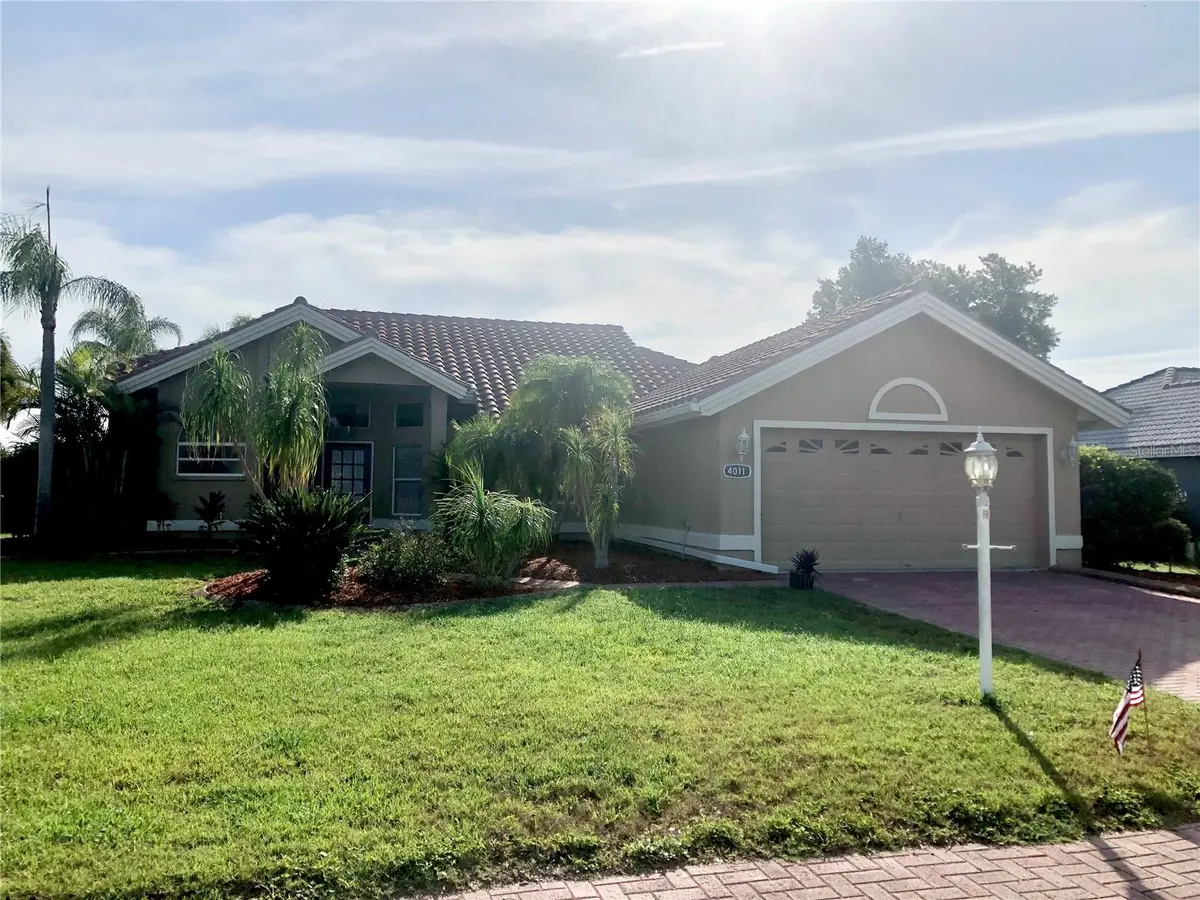 4011 72ND AVE E, Sarasota, FL 34243