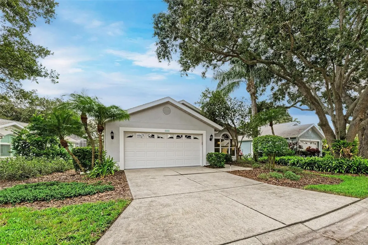 4936 LINSEY CT, Sarasota, FL 34243