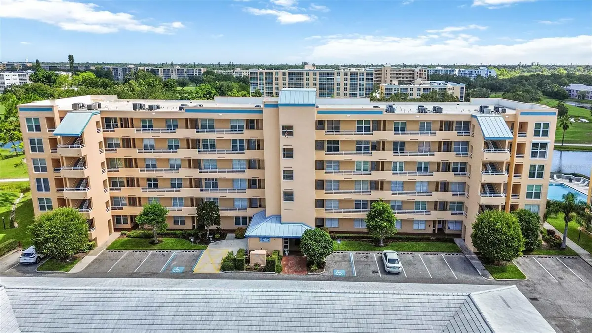 4550 PINEBROOK CIR #605, Bradenton, FL 34209