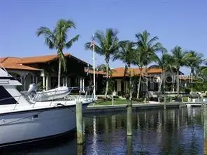 2600 HARBOURSIDE DR #B-16, Longboat Key, FL 34228